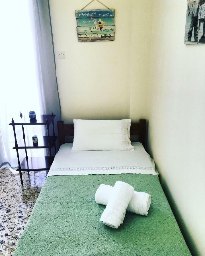Irene'S Apartment Artemida  Ngoại thất bức ảnh